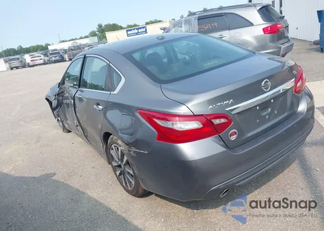 2018 Nissan Altima 2.5 Sl z USA, uszkodzony, nr VIN 1N4AL3AP6JC142285